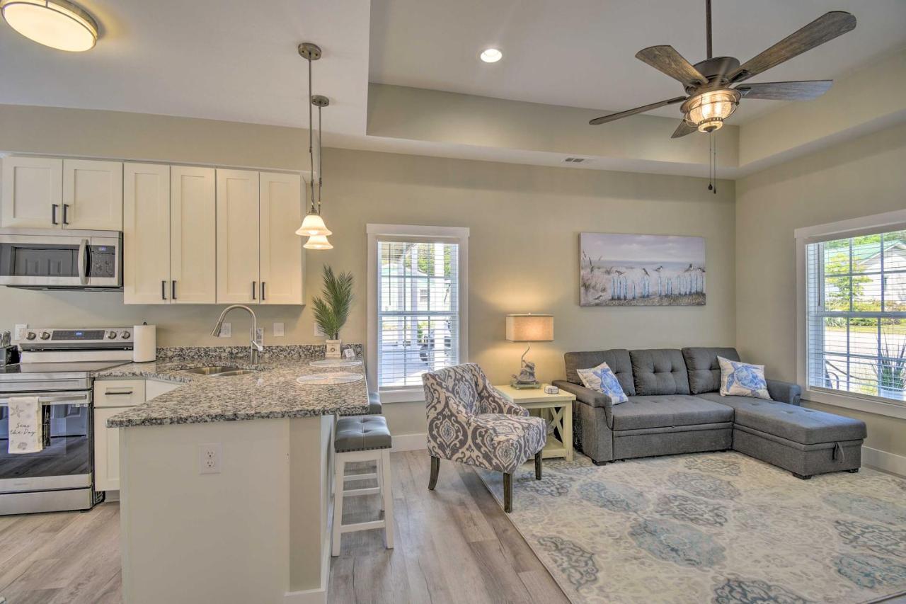 Ocean Isle Beach Home With Shared Lanai And Grill Eksteriør bilde