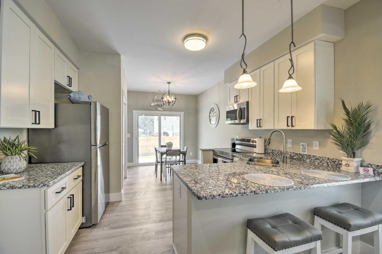 Ocean Isle Beach Home With Shared Lanai And Grill Eksteriør bilde